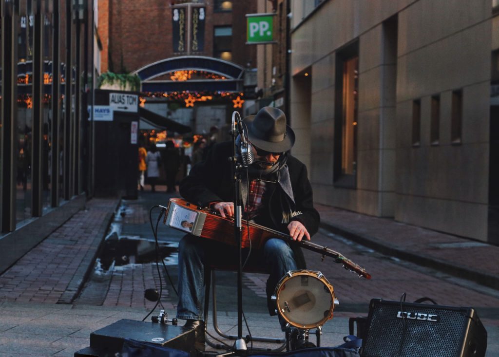 Street basker Dublin streets